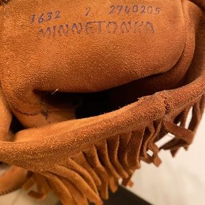 Women’s Minnetonka fringe boots